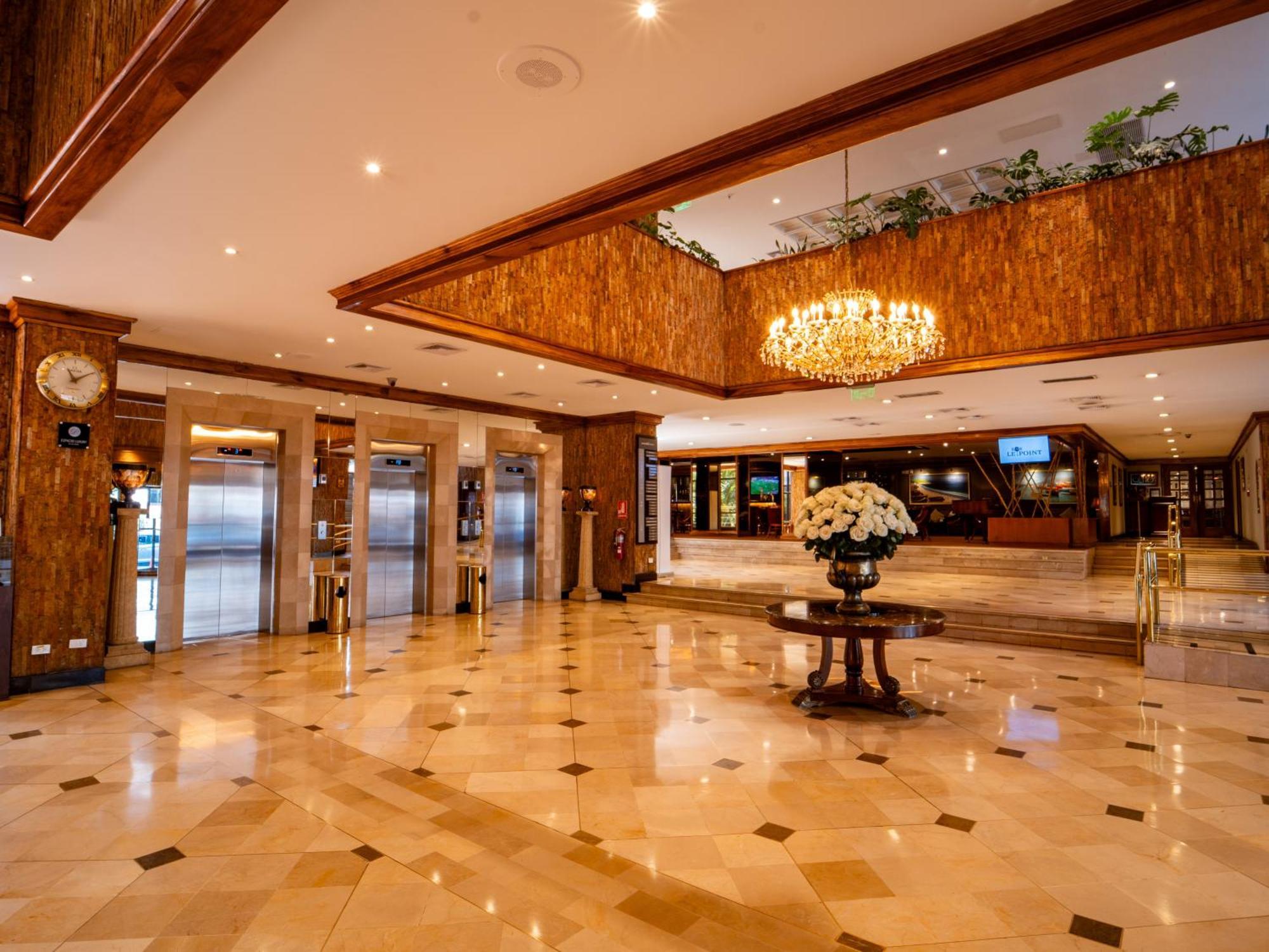 Swissotel Hotel